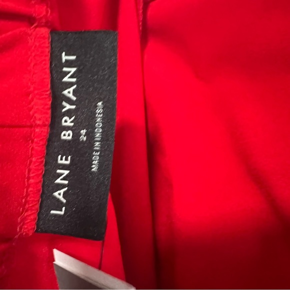 Lane Bryant Red Halter Neck Tie Neck Blouse 
New with Tags
Illusion collection - Picture 5 of 5